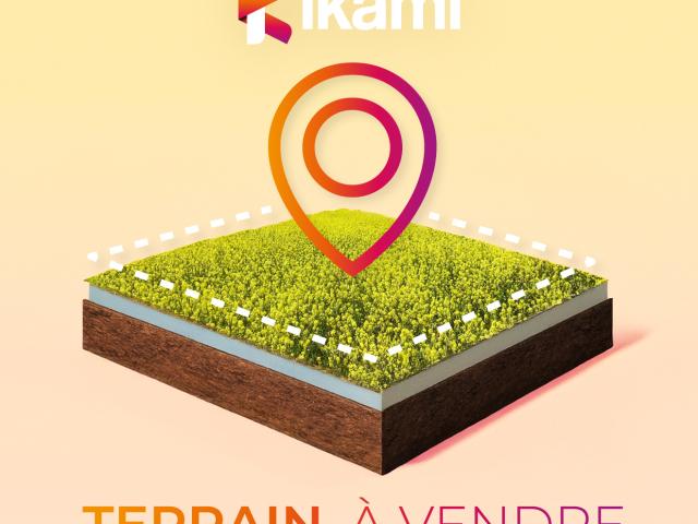 Terrain constructible de 670 m2 avec abri dans un cadre paisible