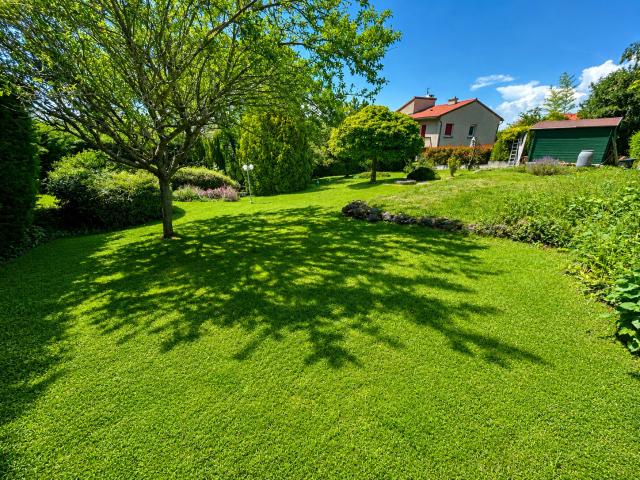 Terrain constructible de 794m2 Le Puy en Velay
