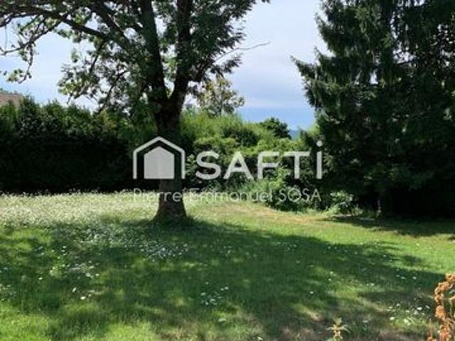 Terrain constructible de 935m2
