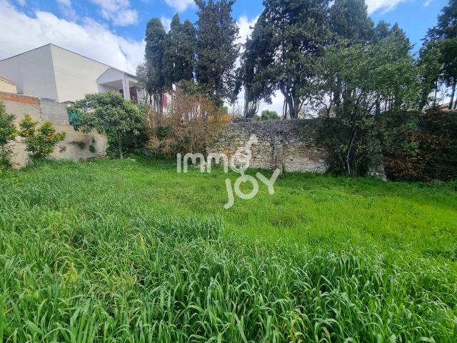 Terrain constructible hors lotissement OUVEILLAN