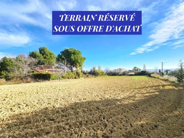 Terrain Constructible Idéalement Situé – Tourbes 34120