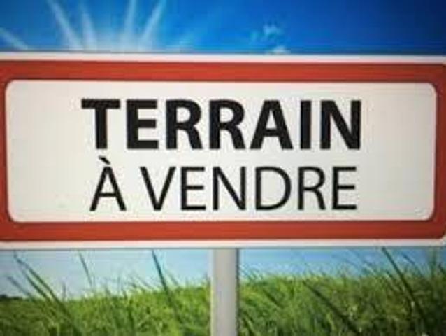 TERRAIN CONSTRUCTIBLE SOTTEVILLE SOUS LE VAL 950 m2