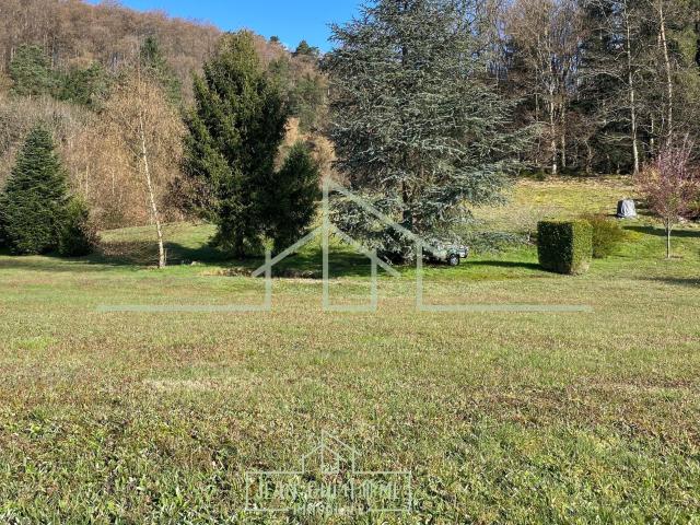 Terrain constructible Saint Nabord 1534 m2