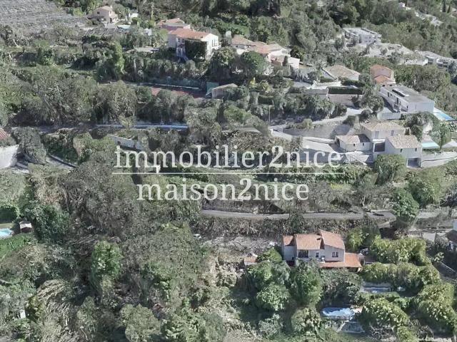 Terrain constructible sur Nice Nord permis accepté
