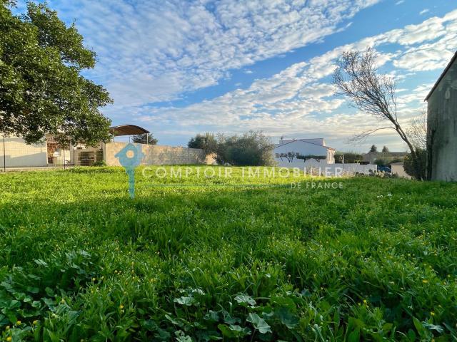 Terrain constructible sur les hauteurs de Vauvert