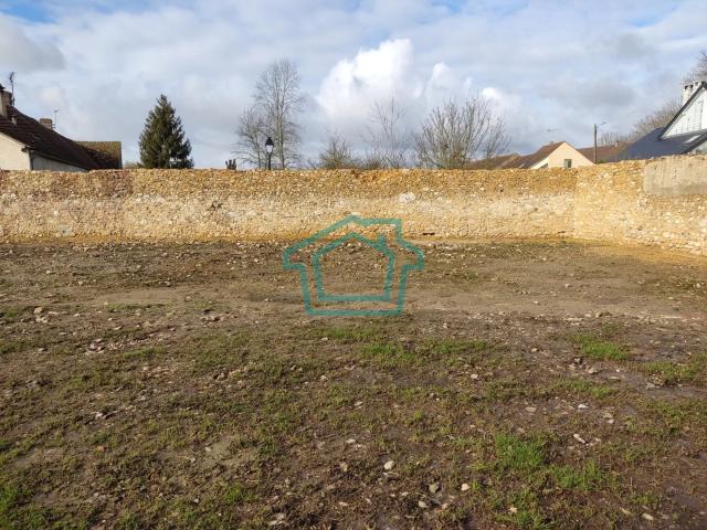 Terrain Constructible Thoiry proche