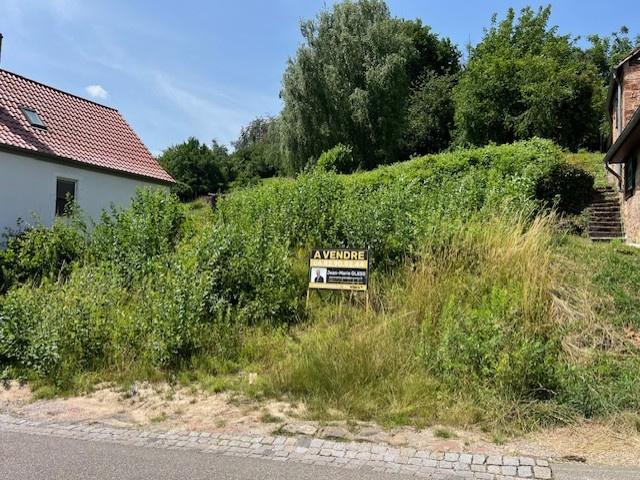 Terrain constructible, viabilisé au centre ville de Niederbronn les Bains