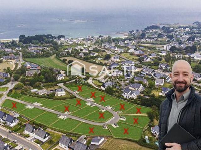 Terrain constructible viabilisé à environ 1 km de la mer