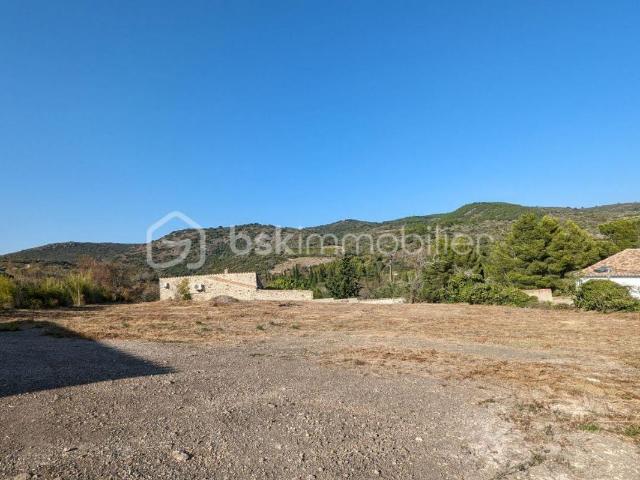 TERRAIN CONSTRUCTIBLE VIABILISÉ DE 1360 M²