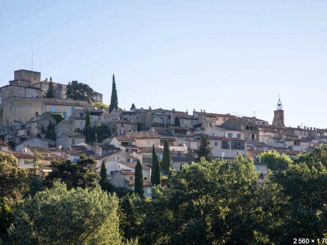 TERRAIN D’EXCEPTION 850 m² + VILLA CONTEMPORAINE