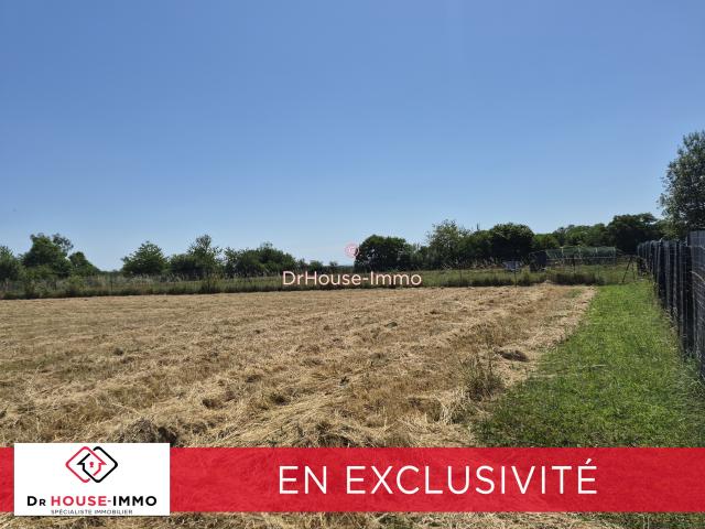 Terrain de 1506 m² dont 623 m² constructibles