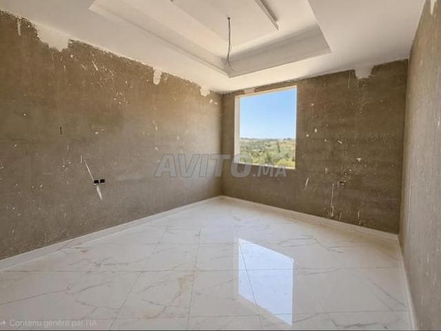 Terrain de 17760m² avec maison de 250m²