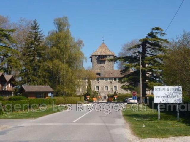 Terrain de 1900 m2 Sciez, Auvergne Rhône Alpes