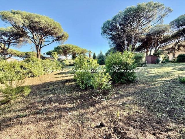 Terrain de 1903 m2 en vente Sainte Maxime, France