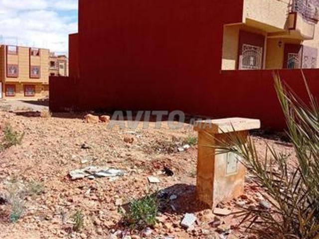 Terrain 194 m² à Riad Al Omrane 1