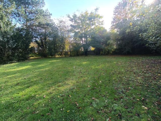 Terrain de 1200 m² SAUTRON