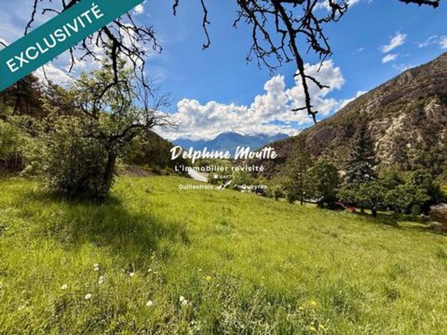 Terrain de 1296 m2 constructible