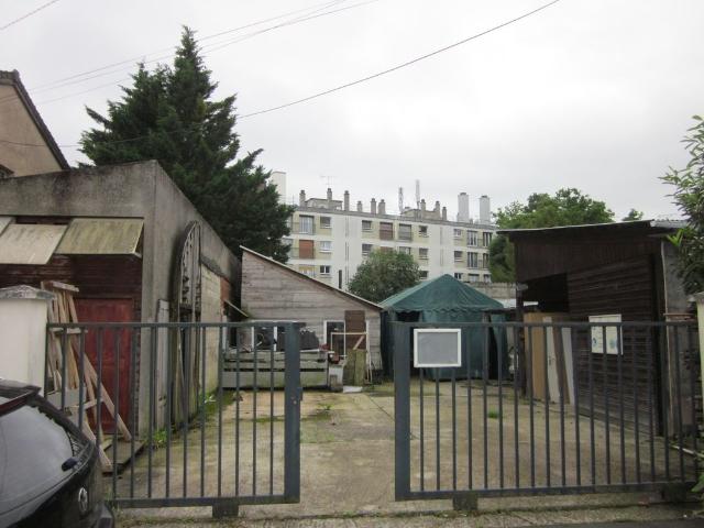 Terrain de 1367 m2 en vente Champigny sur Marne, France