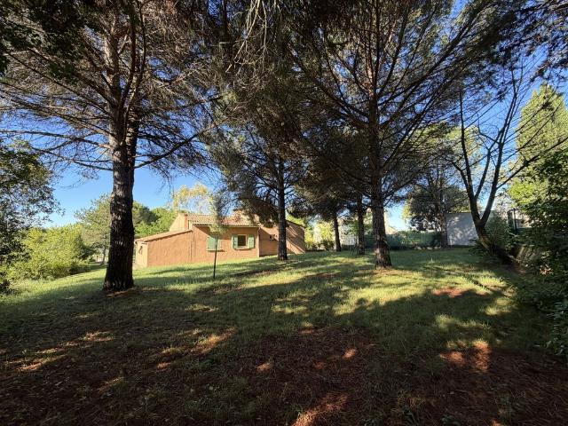 Terrain de 2575 m2 Nages et Solorgues, Occitanie