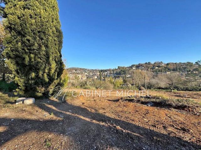 Terrain de 2304 m2 Valbonne, Provence Alpes Côte d'Azur