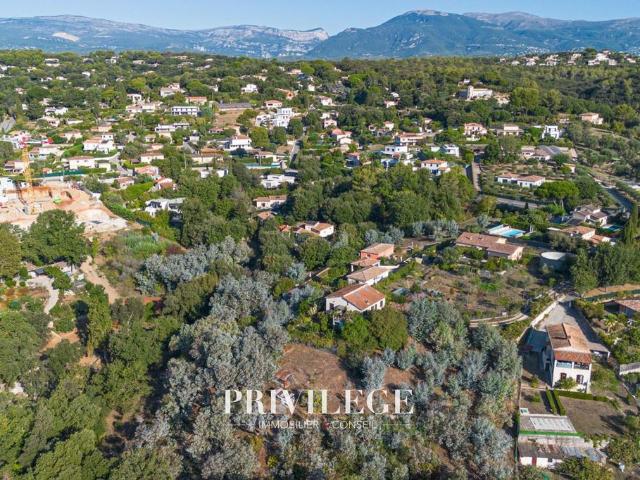 Terrain de 3466 m2 en vente Biot, France