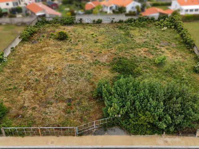 Terrain de 3 182 m2 Centre ville de Machecoul
