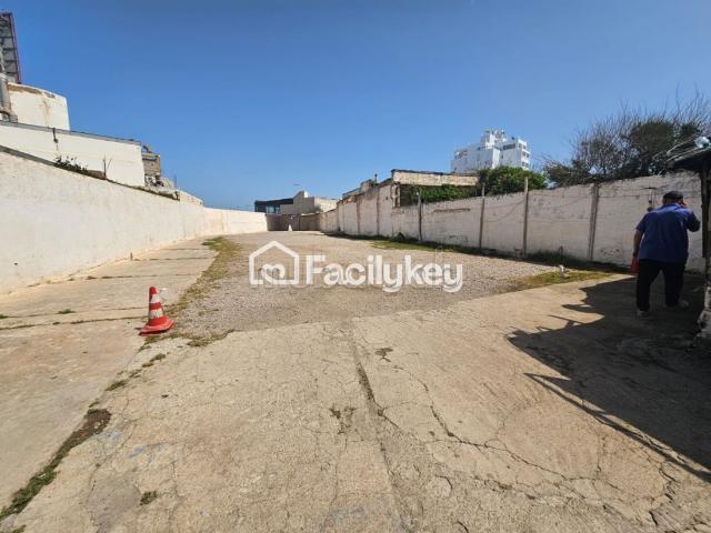 Terrain de 561 m² à Casablanca