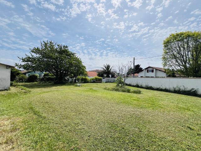 Terrain de 585 m2 en vente Anglet, Nouvelle Aquitaine