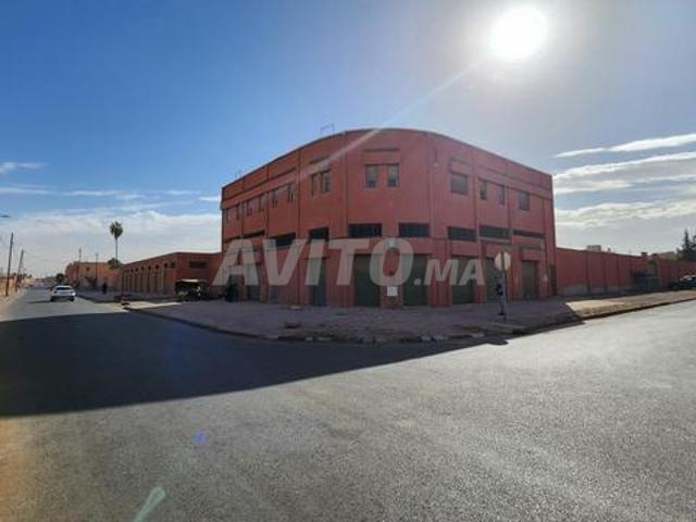 Terrain de 5073 m2 à Vendre Zone Immeuble B3 Azli
