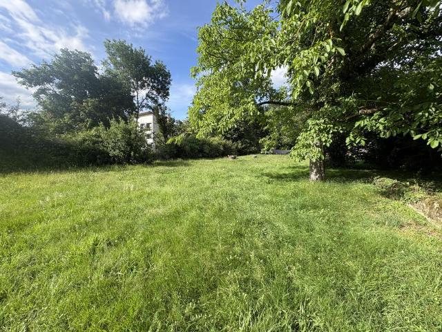 Terrain de 600 m2 Viabilisé avec Permis de construire