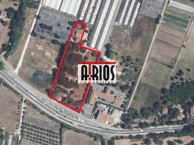 TERRAIN DE 7500 M² DONT BATI 110 M²