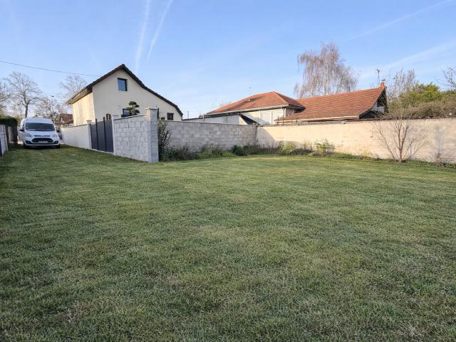 Terrain Dijon avec permis de construire accordé 329 m2