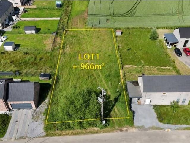 Terrain en Vente à Ohey