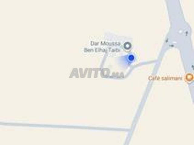 Terrain i8, excellent emplacement, vue sur route principale