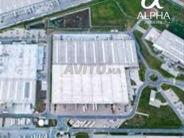 Terrain industriel 700 m²