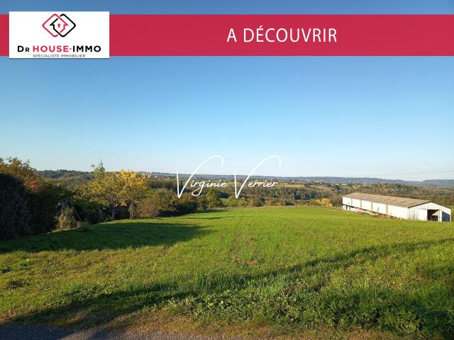 Terrain plat constructible 1.200 m² 19130 Saint Cyprien