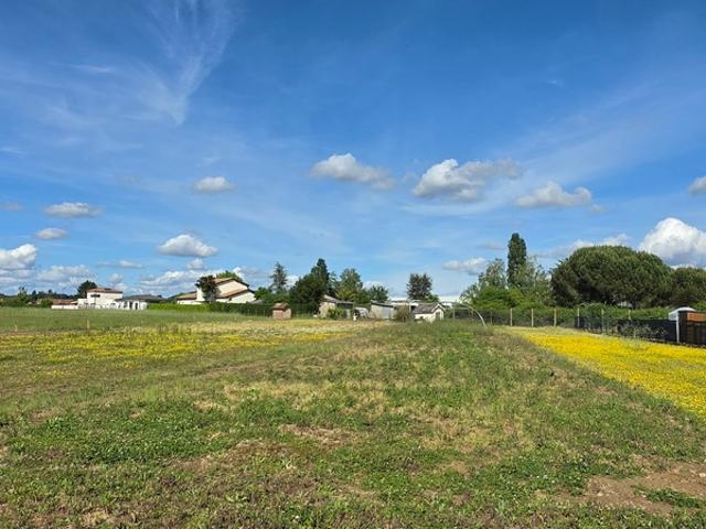 terrain plat à Villeneuve sur Lot