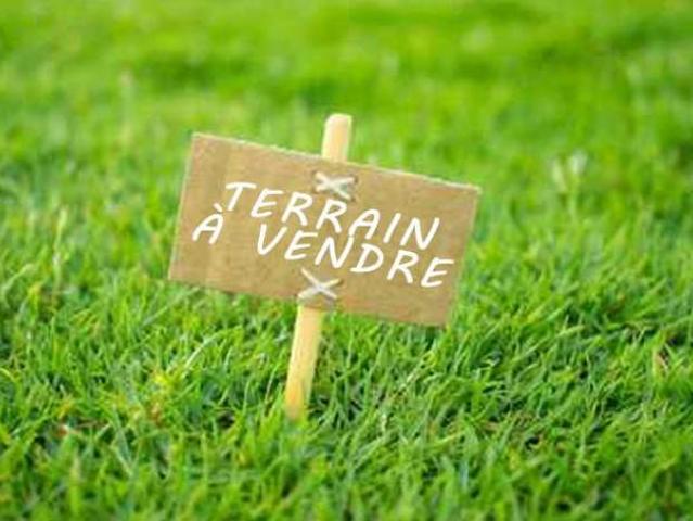 TERRAIN PLAT ET VIABILISE