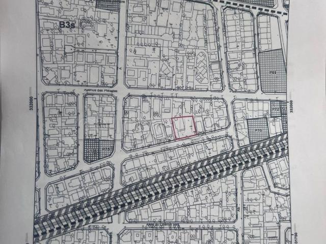 Terrain R3 à Vendre – L’Hermitage