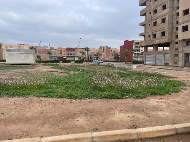 Terrain R3 à vendre – Quartier Ljorf Lakhdar