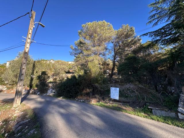 Terrain Route du Château Drap