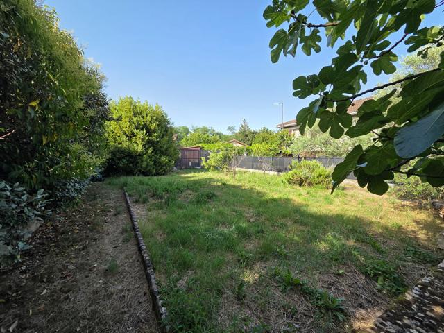 Terrain St Priest 256 m2