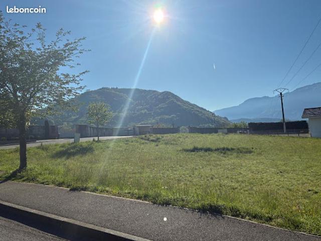 Terrain Saint Nicolas de Macherin Terrain 506m² viabilisé à Saint Nicolas de Macherin