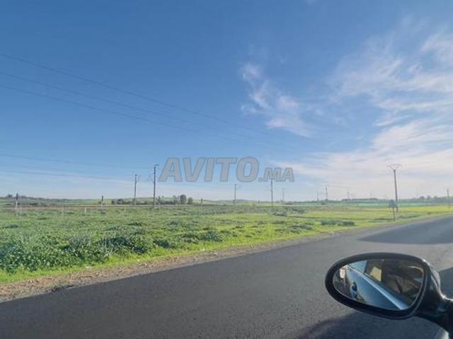 Terrain titré à vendre sur la route nationale numéro 1