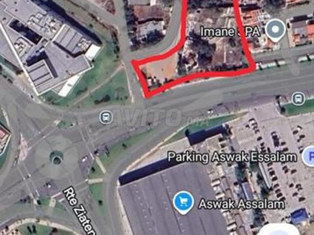 Terrain titré à vendre sur l'avenue principale Aswak Assalam