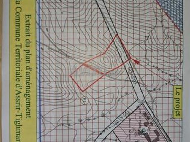 Terrain titré constructible pour lotissement résidentiel