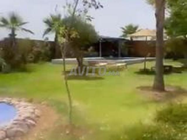Terrain titré 1600m2