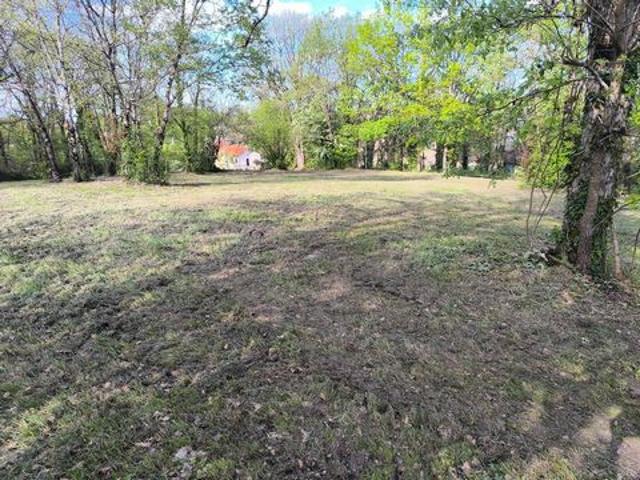 Terrain viabilisé 584 m² 81400 BLAYE LES MINES LOT 1