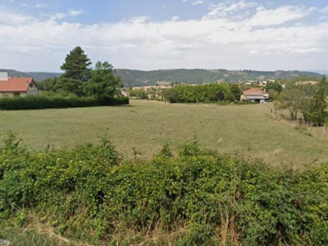 TERRAIN VIABILISE A LAVEYRON