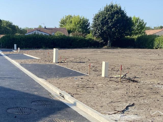 TERRAIN VIABILISE DE 469 M2 MERIGNAC BEUTRE
